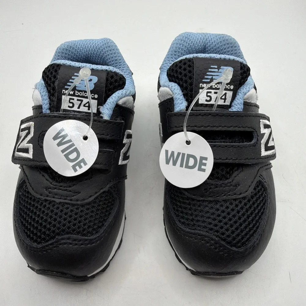 New Balance 574‎ Athletic Shoe New Size 4 Baby/Toddler